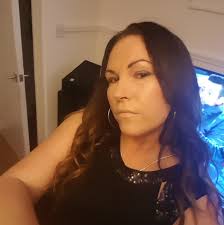 Today I had to say bye to my son Sammy Shinton as we left dunlin drive just  by the nature res their was young girl blonde Long hair think goes king  charlie