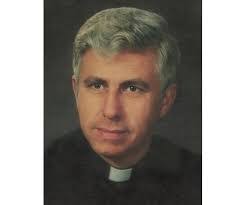 Marion Heintz's Instagram, Twitter & Facebook