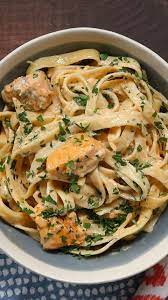 Sriracha Chicken Alfredo Recipe Recipes Pasta Dishes Chicken Alfredo