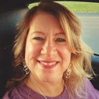 Tina Mickey's Instagram, Twitter & Facebook