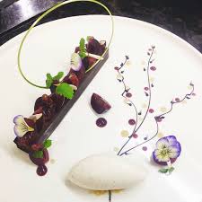 Tbt By Yoandessarzin Fine Chocolate Leaves Cherry Jelly Cherry Poached In Spices Foodartchefs Gastroart Theartofpla Kirschen Schokolade Anrichten