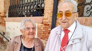 Cerecinos de Campos honra a sus vecinos centenarios