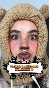 Haciendo lo minimo sintiéndome lo máximo 🎃🫰🏼🐻