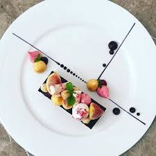 Have You Ever Thought Of Food As A Way Of Making Art Pullcast Is Already Very Inspired By It See Mo Food Plating Food Plating Techniques Dessert Presentation