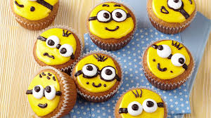 Minions torten anleitung & rezept » minion deko ideen im überblick. Minions Muffins Und Amerikaner Selber Backen Brigitte De