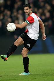 Italiaanse spelers worden al ingeënt. Onze Kanjer Met Italiaans Temperament Voetbal Sport Rotterdam