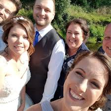 Hello, I've just treated myself to cricut Joy. Made my 1st card, looks ok  but whilst it was cutting my card kept slipping out of the card mat and  when I was