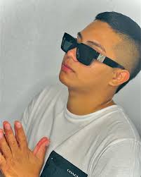 Alejandro Saenz (@saenz_al23) · Instagram photos and Reels