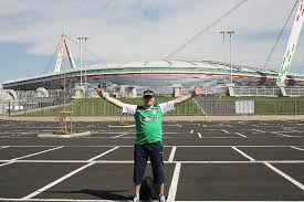 Juventus will also build outside the stadium. Juventus Turin Stadium