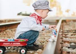 Pin By Kirstin Leeper On Jacob S Birthday Boy Birthday Pictures 2nd Birthday Photos Toddler Pictures