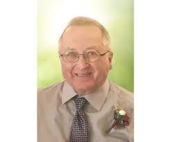 Dennis Kessler's Instagram, Twitter & Facebook