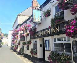 A weekend stay is defined as a friday to saturday or saturday to sunday stay. The London Inn Bewertungen Fotos Preisvergleich Padstow Cornwall Tripadvisor