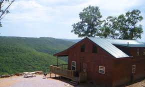 The unique setting makes for an unforgettable vacation experience. Beaver Creek Cabin Compton Ar Arkansas Com