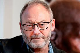 'F*** fame. I don't need fame or fortune'