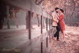 Wedding photography, event photography, engagement Top 100 Creative Ideas For Engagement Photos Shutterfly Prewedding Photography Wedding Photography Poses Wedding Photoshoot Poses