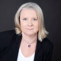 Sheila Fraser's Instagram, Twitter & Facebook