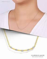 14k Yellow Gold Curved Bar Necklace With Diamond Stations Curved Bar Necklace Bar Necklace Necklace