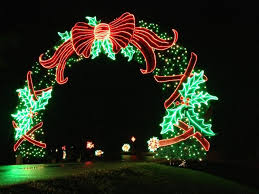 Here Are The Best Towns To See Stunning Christmas Lights Across The U S Christmas Light Show Christmas Scenery Outdoor Christmas Decorations