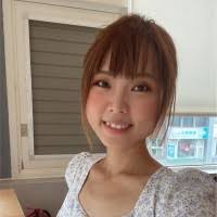 300+ "Vivien" profiles