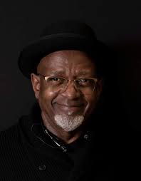 Hi I'm Yolanda Elie originally from Louisiana But I live in Portland Oregon  Hello family