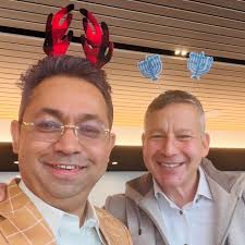 It's holiday lunch time at 1 Manhattan West for our NYC tax team. I was  delighted to host more than 300 tax professionals who showed up at our  holiday lunch this past