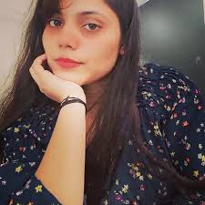 Zyada kisi ko ghoor na bhi acha nahi 🙈 #instagram #filmphotography #page  #loveislove