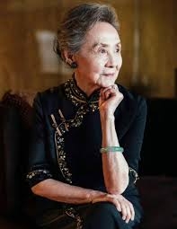 87 岁影后吴彦姝：青春是一件终生的事。 时刻保持好奇，时刻更新自己的认知，我们爱自己，也不姑息自己。最好的衰老是带着完整的过去走向未来。 如果我们