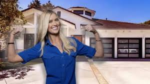 Make social videos in an instant: Celebrity Homes Videos Realtor Com