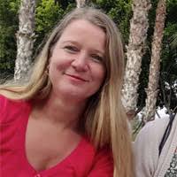 30+ "Carla Hof" profiles