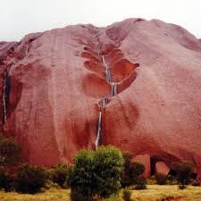 Visitors to uluru were treated to the rare sight of waterfalls cascading down the rock on october 19. Uluru Waterfalls Australia Album On Imgur