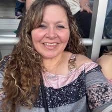 ShabbatShalom friends🤗 Joshua Aaron's a great friend, I had the privilege  to participate in his new project, and now it's out! It's amazing🙌"Come &  See" is my favorite! CHECK OUT "LIVE AT