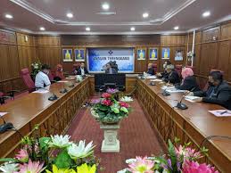 Biasiswa yayasan khazanah tempoh : Yayasan Terengganu Kuala Terengganu Local Business Facebook