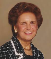 YOUNG ALUMNI FOSTER CURRY CONNECTIONS