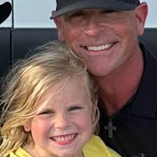 Still trying to get a few details from Capt Will Wolfson about this 32”  Goliath he submitted into the Dirty 30 citation program. Until  then...enjoy! #speckledtruth DIRTY 30 PROGRAM PRODUCT SUPPORTERS: Mossy