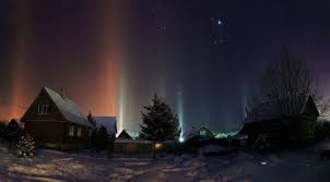 Photographers Manage To Capture Amazing Light Pillars In Northern Ontario Ultralinx Cool Pictures Of Nature Amazing Nature Photos Pillars