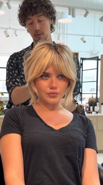 Shag Haircut Variations For Round Face