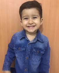 Adriele Soares (@adrielessoares) • Instagram photos and videos