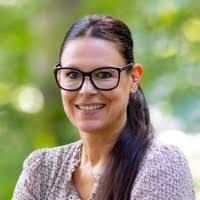 500+ Profile mit dem Suchbegriff „Greulich“