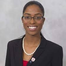 Tameshia Bell's Instagram, Twitter & Facebook