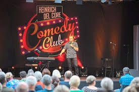 Da gab es bis zu 40 grad im schatten wir mussten mit dem wasser sparsam sein. Comedy In Rottweil Heinrich Del Core Rettet Wieder Einmal Den Sommer Rottweil Umgebung Schwarzwalder Bote