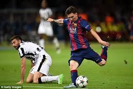 Se la jugará en la última jornada el pase a octavos ante eslovaquia Barcelona 3 1 Juventus Uefa Champions League Final Reaction Lionel Messi Neymar And Luis Suarez Celebrate Treble Success Daily Mail Online
