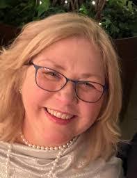 Karen Garman's Instagram, Twitter & Facebook