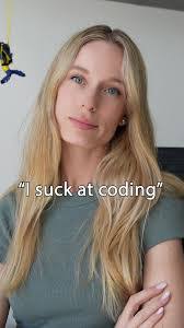 Leti Gutierrez's Instagram, Twitter & Facebook