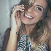 Elaine Jacobson's Instagram, Twitter & Facebook