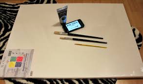 Bekannt aus der serie „gossip girl. Diy Prada Marfa Sign Gossip Girl Fashiontwinstinct By Su Chris