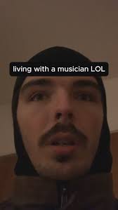 Just pick a snare bro , #drumsounds #musiciansofig #homestudio  #livingwithmusicians #snare #snaresound