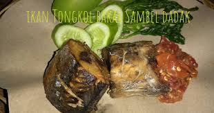 Ikan bakar adalah hidangan ikan yang dibakar atau dipanggang di atas api atau bara api. 54 Resep Ikan Tongkol Segar Bakar Enak Dan Sederhana Ala Rumahan Cookpad