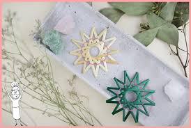 Winterlied winter kommt flocken fallen nieder kinderlied german. Strohsterne Basteln Alle Grundlagen Frau Friemel