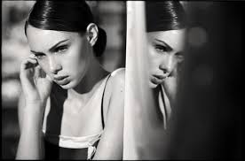 Great Images Using Mirrors To Create Interesting Portraits
