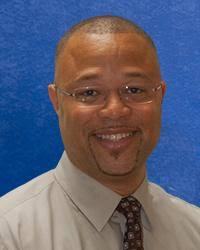 Dr. Christopher Geiger named IIE Student Chapter Outstanding Faculty  Advisor